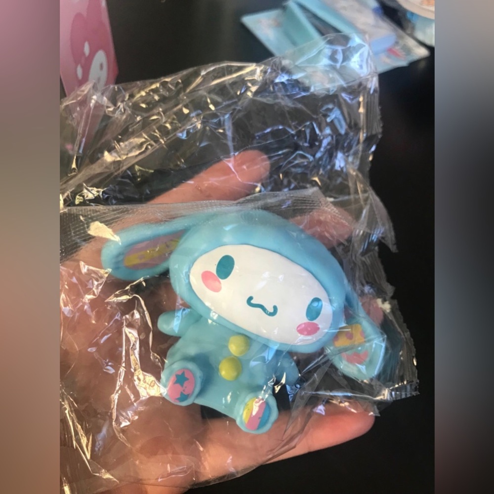 CINNAMOROLL - Picture 8 of 10